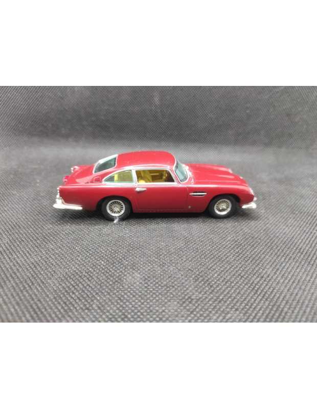 ASTON MARTIN DB 5 - VITESSE - N° 98079 - 1/43 | Aston martin DB5 de 1963 - 98079 |