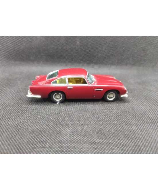 ASTON MARTIN DB 5 - VITESSE - N° 98079 - 1/43 | Aston martin DB5 de 1963 - 98079 |
