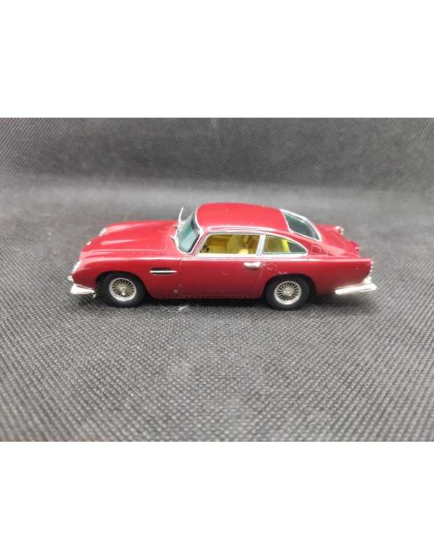 ASTON MARTIN DB 5 - VITESSE - N° 98079 - 1/43 | Aston martin DB5 de 1963 - 98079 |