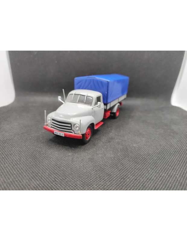 OPEL BLITZ 2 BACHE - IXO - N° 81 - 1/43 | Opel Blitz 2 Baché de 1952 - 81 |