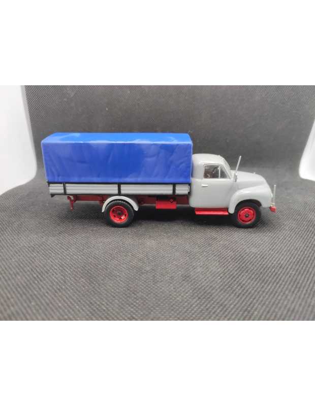 OPEL BLITZ 2 BACHE - IXO - N° 81 - 1/43 | Opel Blitz 2 Baché de 1952 - 81 |