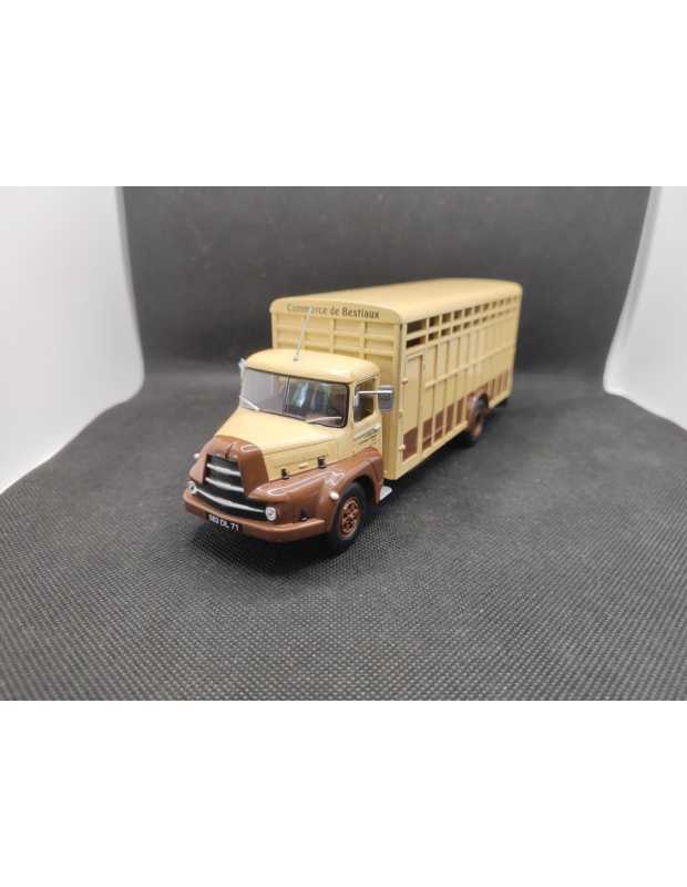 UNIC ZU 66 TB BETAILLERE - IXO - N° 47- 1/43 | Unic ZU 66 TB bétaillère de 1961-  47 |