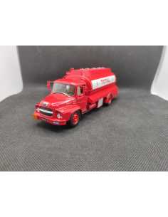 CAMION UNIC MZ 57 CITERNE TOTAL - IXO - N° 84 - 1/43 | Unic MZ 57 Citerne Total de 1965 -  84 |