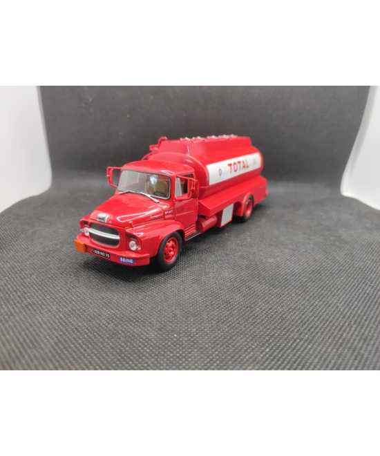 CAMION UNIC MZ 57 CITERNE TOTAL - IXO - N° 84 - 1/43 | Unic MZ 57 Citerne Total de 1965 -  84 |