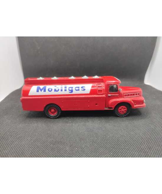 CAMION UNIC ZU 121 "MOBILGAS" - GASOIL - N° 7 - 1/43 | Unic  ZU 121 "Mobilgas" - 7 |