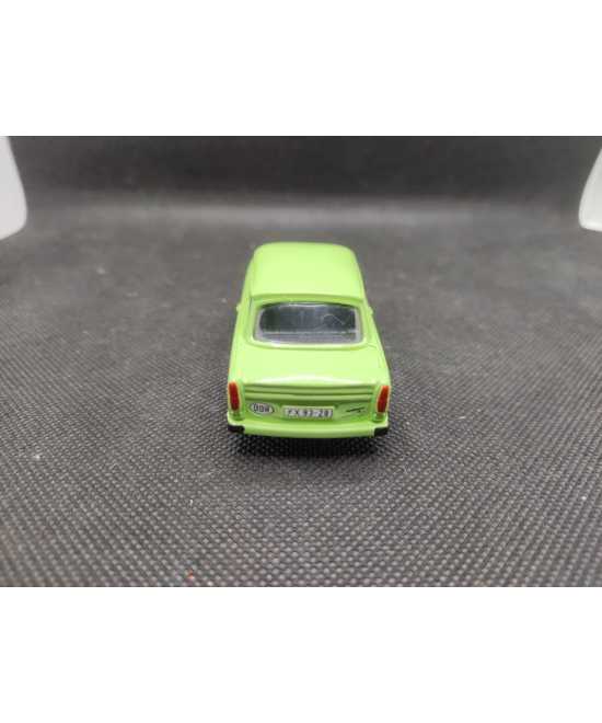 TRABANT 601 - VITESSE - N° 106 - 1/43 | Trabant 601 - 106 |