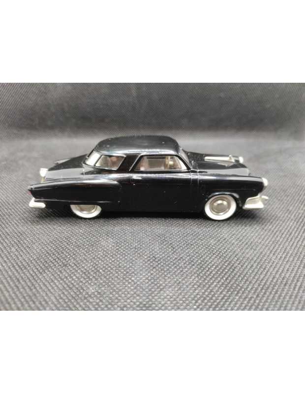STUDEBAKER CHAMPION COUPE STARLIGHT - BROOKLIN - N° 17 - 1/43 | Studebaker Champion coupé Starlight de 1952 - 17 |