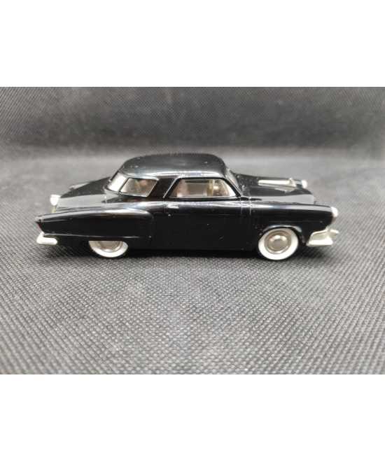 STUDEBAKER CHAMPION COUPE STARLIGHT - BROOKLIN - N° 17 - 1/43 | Studebaker Champion coupé Starlight de 1952 - 17 |