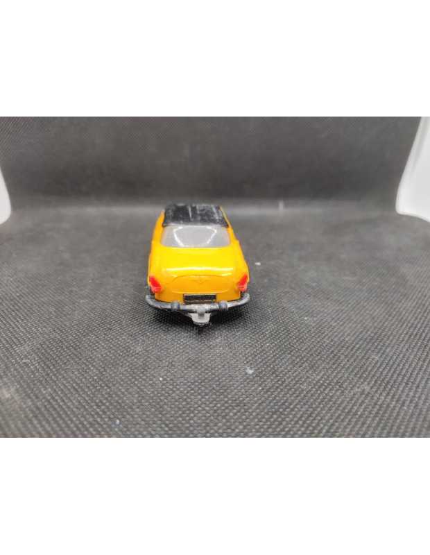 SIMCA CHAMBORD JAUNE ET NOIRE - NOREV - N°40 - 1/43 | Simca Chambord Jaune et Noire - 40 |