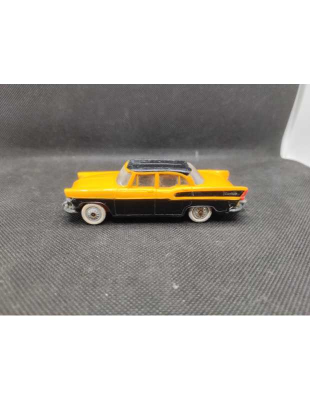 SIMCA CHAMBORD JAUNE ET NOIRE - NOREV - N°40 - 1/43 | Simca Chambord Jaune et Noire - 40 |