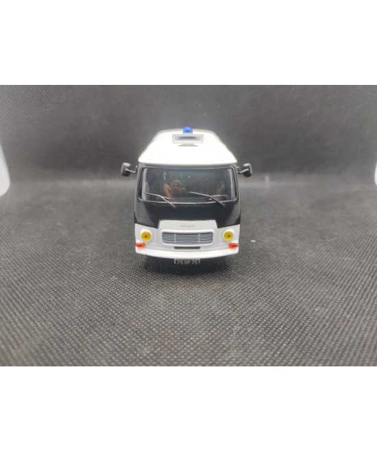 PEUGEOT J7 POLICE - NOREV - N° 7 - 1/43 | Pegueot J7 Police - 7 |