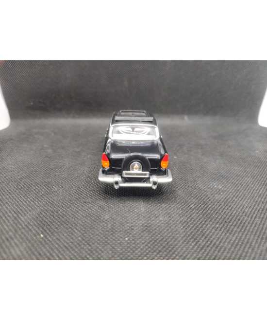 SIMCA CHAMBORD PRESIDENCE 1958 - SOLIDO - N° 4570 - 1/43 | Simca Chambord Présidence de 1958 - 4570 |