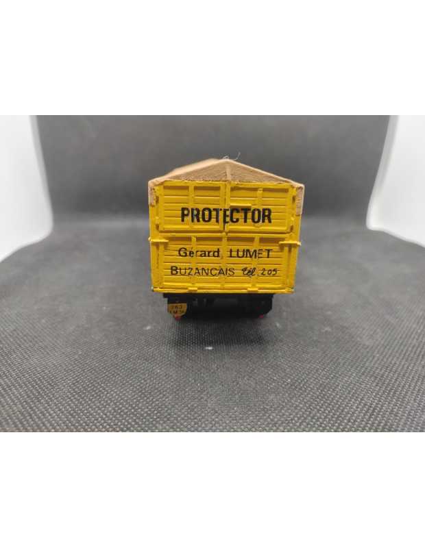 CAMION UNIC VERDON 4X2 19T "PROTECTOR" - MINITRUCKS - N° 37 - 1/43 | Camion Unic Verdon 4x2 19T "Protector" - 37 |