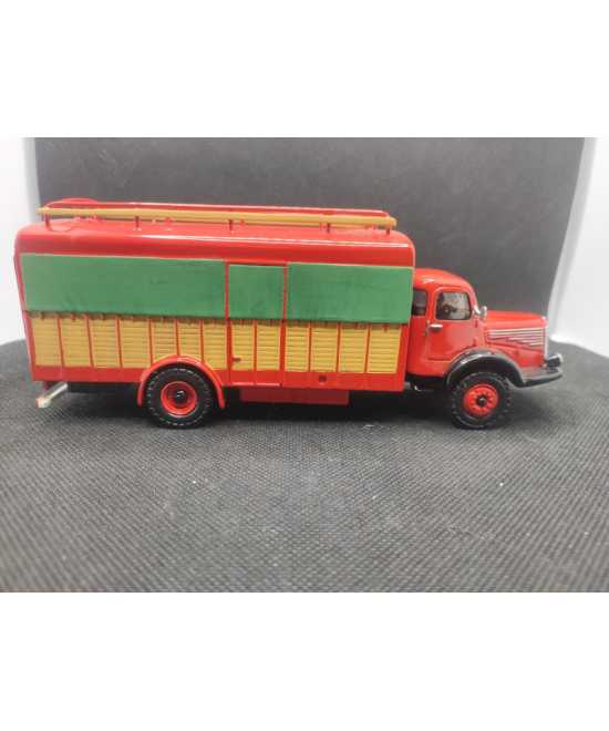 CAMION UNIC ZU 72 R "FOURGON PRIMEUR" - MINITRUCKS - N° 169 - 1/50 | Camion Unic ZU 72 R "Fourgon Primeur" de 1951 - 169 |