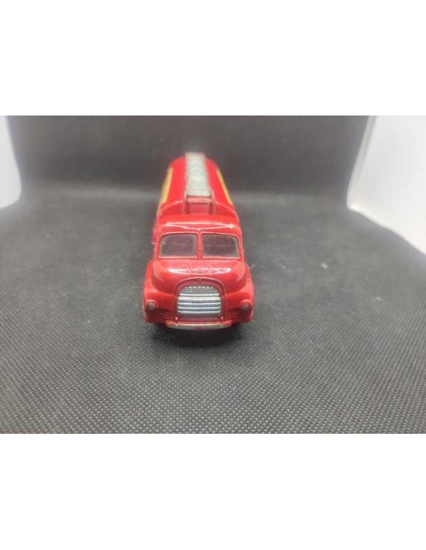 CAMION BIG BEDFORD TRACTOR UNIT "MOBILGAS" - CORGI TOYS - N° 1110 - 1/43 | Camion Big Bedford Tractor Unit "MOBILGAS" - 121 |