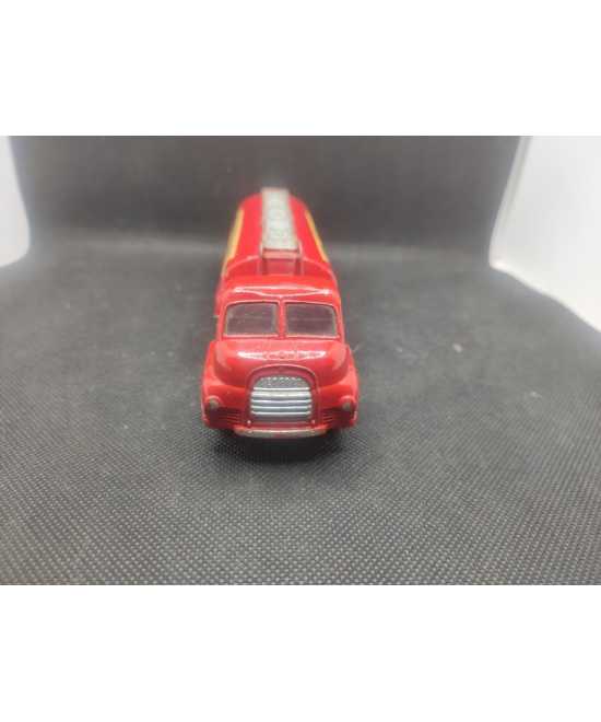 CAMION BIG BEDFORD TRACTOR UNIT "MOBILGAS" - CORGI TOYS - N° 1110 - 1/43 | Camion Big Bedford Tractor Unit "MOBILGAS" - 121 |