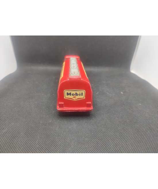 CAMION BIG BEDFORD TRACTOR UNIT "MOBILGAS" - CORGI TOYS - N° 1110 - 1/43 | Camion Big Bedford Tractor Unit "MOBILGAS" - 121 |