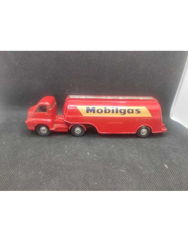 CAMION BIG BEDFORD TRACTOR UNIT "MOBILGAS" - CORGI TOYS - N° 1110 - 1/43 | Camion Big Bedford Tractor Unit "MOBILGAS" - 121 |