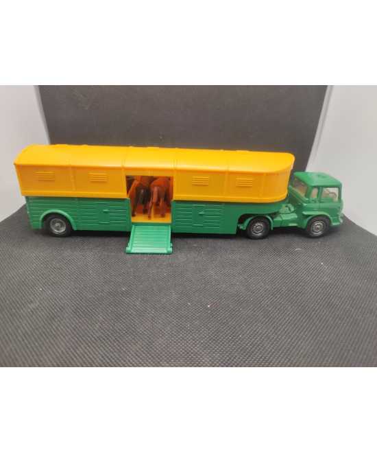 CAMION BEDFORD HORSE TRANSPORTER - CORGY TOYS - N° 1104 - 1/43 | Camion Bedford Horse Transporter  - 1104 |