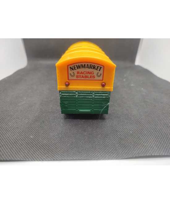 CAMION BEDFORD HORSE TRANSPORTER - CORGY TOYS - N° 1104 - 1/43 | Camion Bedford Horse Transporter  - 1104 |