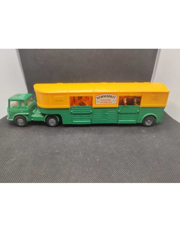 CAMION BEDFORD HORSE TRANSPORTER - CORGY TOYS - N° 1104 - 1/43 | Camion Bedford Horse Transporter  - 1104 |