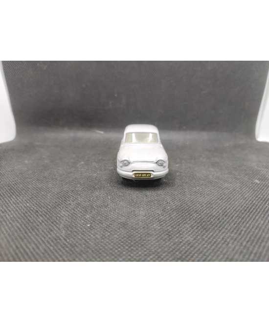 PANHARD PL17 - DINKY TOYS - N° 547 - 1/43 | Panhard PL 17 - 547 |