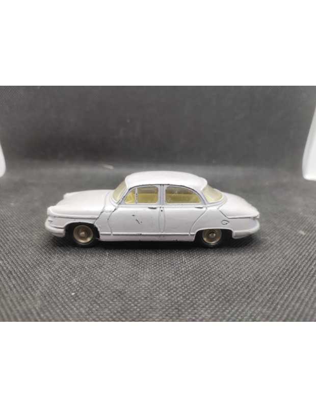 PANHARD PL17 - DINKY TOYS - N° 547 - 1/43 | Panhard PL 17 - 547 |