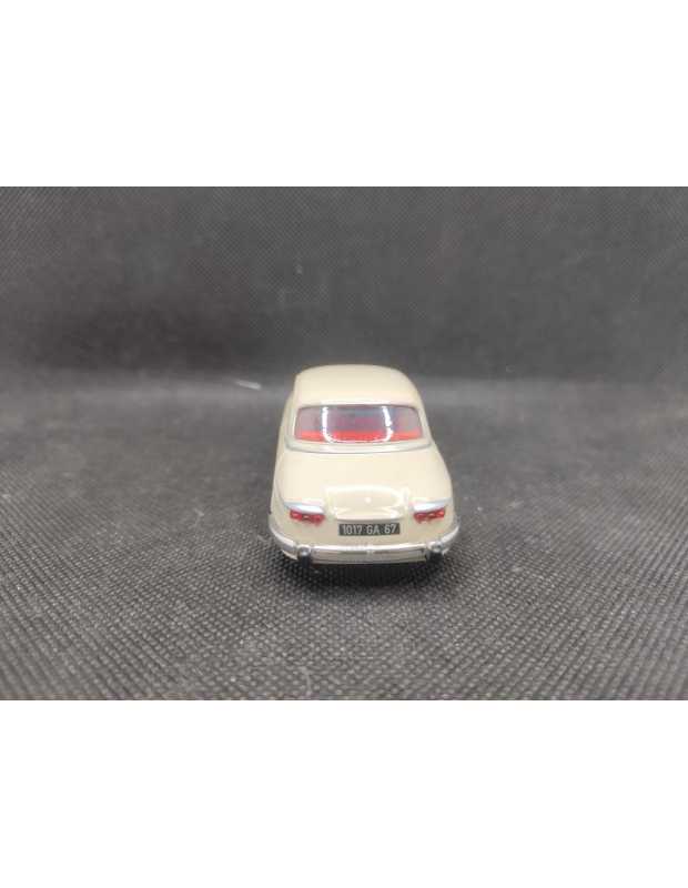 PANHARD PL17 DE 1960 - IXO - N° 67 - 1/43 | Panhard PL 17 de 1960 - 67 |