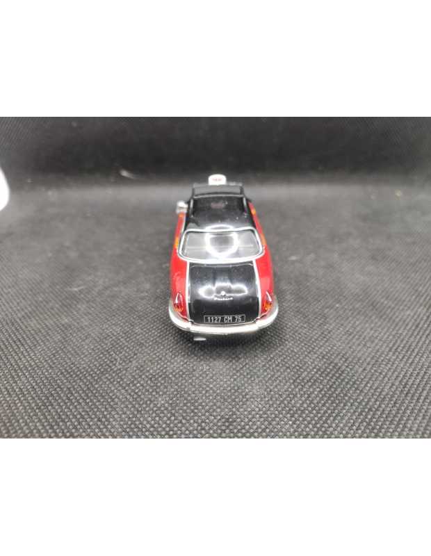 PANHARD DYNA Z TAXI PARISIEN - IXO - 1/43 | Panhard Dyna Z Taxi Parisien - |