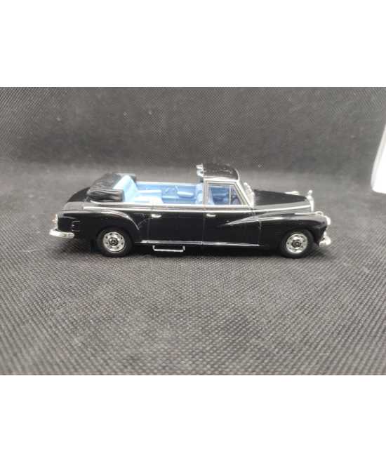MERCEDES 300 D TYPE W189 LANDAULET - ATLAS - N° 3 - 1/43 | Mercedes 300 D Type W189 Landaulet de 1958 - 3 |