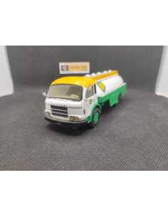 CAMION SAVIEM JL 23 CITERNE "BP" - MINITRUCKS - N° 71 - 1/50 | Camion Saviem JL 23 Citerne BP - 71 |