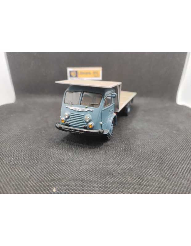 RENAULT FAINEANT CABINE TANCARVILLE "PLATEAU PAILLEUX" - MINITRUCKS - N° 49 - 1/50 | Renault Fainéant Cabine Tancarville - 49 |
