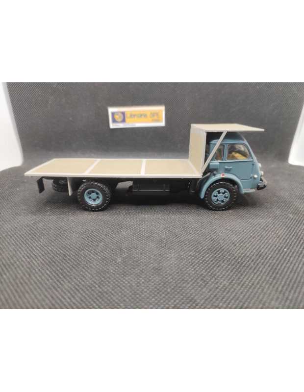 RENAULT FAINEANT CABINE TANCARVILLE "PLATEAU PAILLEUX" - MINITRUCKS - N° 49 - 1/50 | Renault Fainéant Cabine Tancarville - 49 |