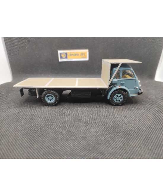 RENAULT FAINEANT CABINE TANCARVILLE "PLATEAU PAILLEUX" - MINITRUCKS - N° 49 - 1/50 | Renault Fainéant Cabine Tancarville - 49 |