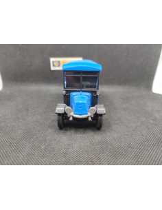 RENAULT VAN 1926 PATISSERIE MARCEL GARDET - CORGI - C824 - 1/43 | Renault Van 1926 Patisserie Marcel Gardet - C824 | 2