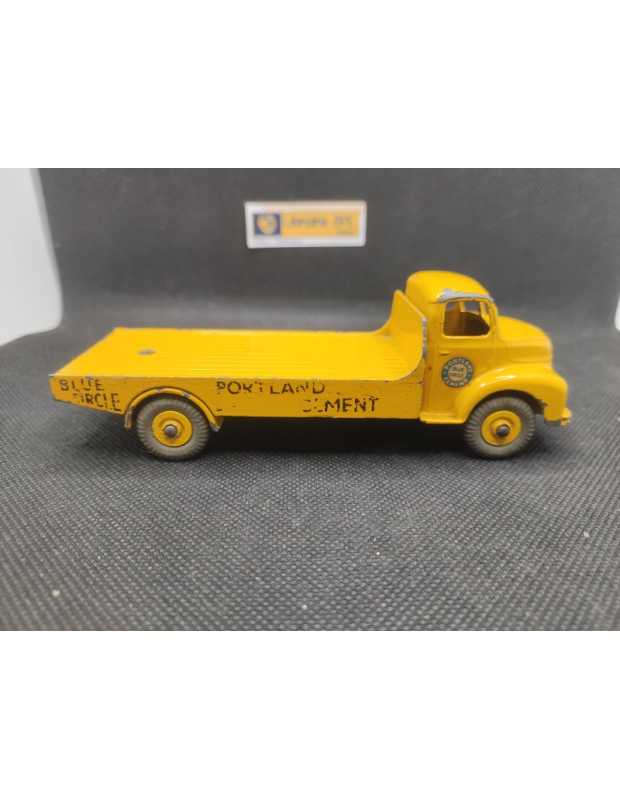 LEYLAND COMET "FERROCRETE / PORTLAND" - DINKY TOYS GB - N° 933 - 1/43 | Leyland Comet "Ferrocrete/Portland" - 933 |