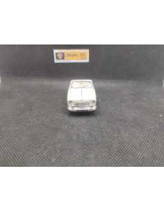 ROSENGART ARIETTE CABRIOLET - IXO - N° 31 - 1/43 | Rosengart Ariette Cabriolet de 1953 - 31 | 2