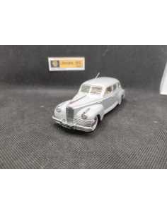 ZIS 110 DE 1947 - IST MODELS - N° IST094 - 1/43 | ZIS 110 de 1947 - Ist094 |