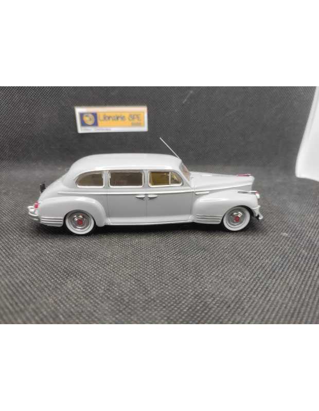 ZIS 110 DE 1947 - IST MODELS - N° IST094 - 1/43 | ZIS 110 de 1947 - Ist094 |