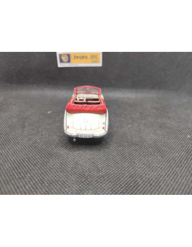 IFA F9 CABRIOLET DE 1953 - IST MODELS - N° IST021 - 1/43EME | IFA F9 Cabriolet de 1953 - Ist026 |