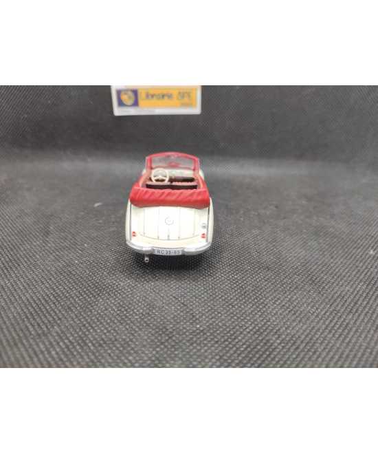 IFA F9 CABRIOLET DE 1953 - IST MODELS - N° IST021 - 1/43EME | IFA F9 Cabriolet de 1953 - Ist026 |