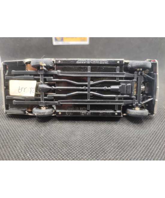ZIL 117 LIMOUSINE - CAENAHO - N° A 31 - 1/43 | ZIL 117 Limousine - A 31 |