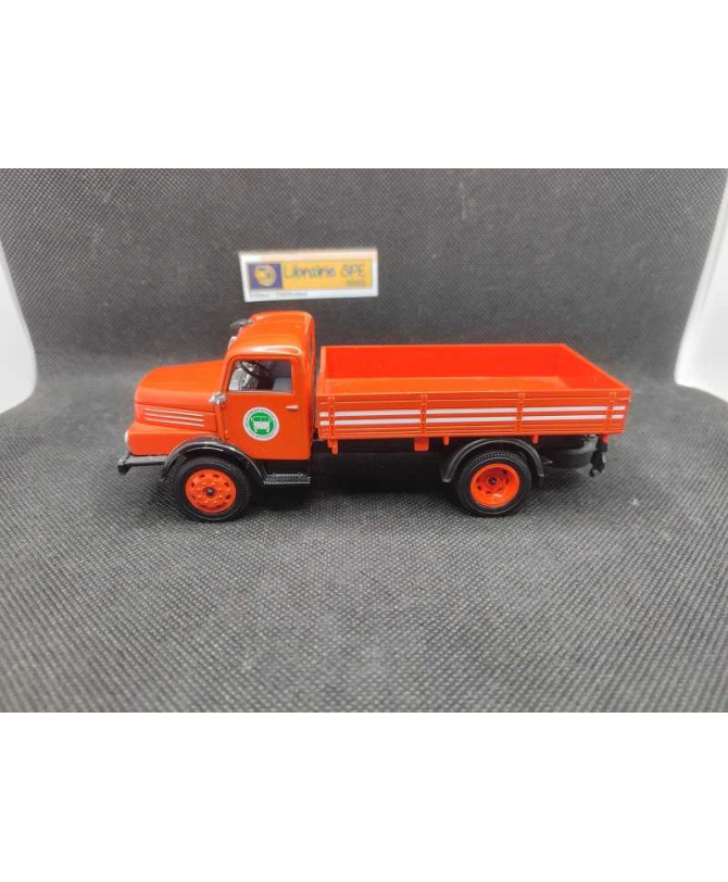 CAMION IFA HORCH H3A DE 1952 - IXO - N° 105 | Camion IFA Horch H3A de 1952 - 105 |