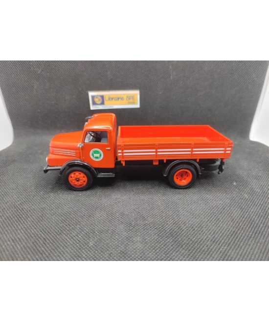 CAMION IFA HORCH H3A DE 1952 - IXO - N° 105 | Camion IFA Horch H3A de 1952 - 105 |