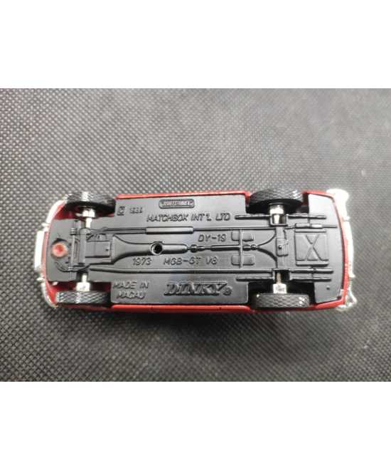 MGB GT V8 1973 - DINKY MATCHBOX - N° DY 19 - 1/43 | MGB GT V8  de 1978 - DY19 |