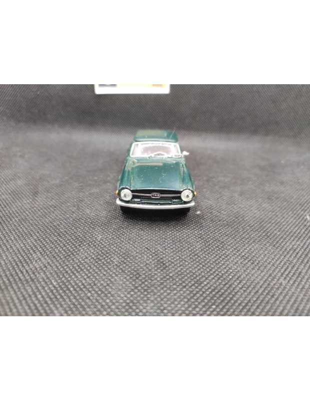 TRIUMPH TR 6 - SOLIDO - N° 4578 - 1/43 | Triumph TR 6 de 1969 - 4578 |