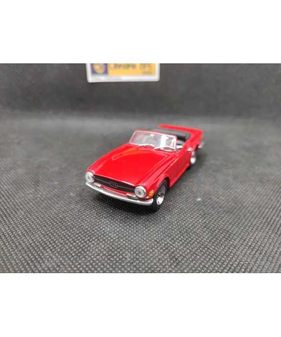 TRIUMPH TR 6 SPIDER - DETAIL CARS - ART 351 - 1/43 | Triumph TR 6 Spider de 1969 - ART 351 |
