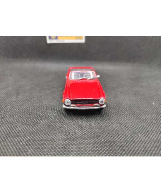 TRIUMPH TR 6 SPIDER - DETAIL CARS - ART 351 - 1/43 | Triumph TR 6 Spider de 1969 - ART 351 |