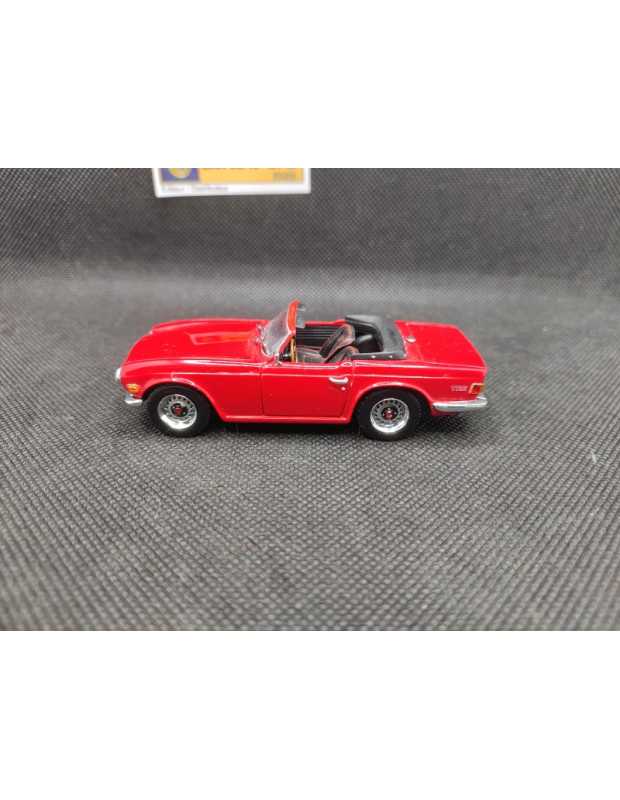 TRIUMPH TR 6 SPIDER - DETAIL CARS - ART 351 - 1/43 | Triumph TR 6 Spider de 1969 - ART 351 |