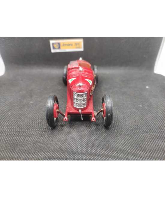 ALFA ROMEO GRAND PRIX P2 N° 14 - METEBOYS - N° 8601 - 1/25 | Alfa Romeo Grand prix P2 N°14  de 1925 - 8601 |
